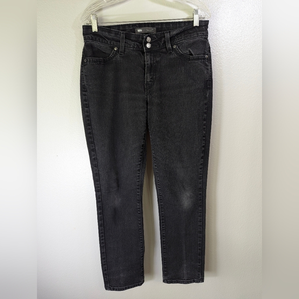 Levi women's curvy 529 skinny leg black jeans size 31x32